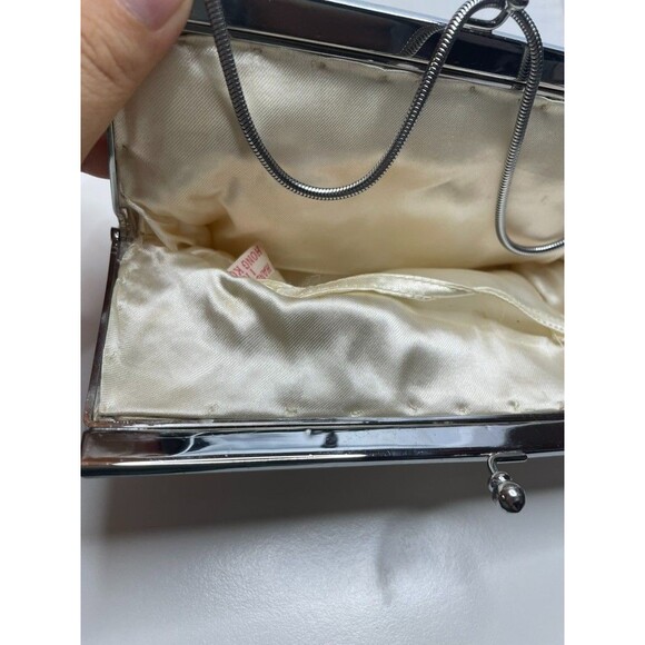 Vintage Ivory white All Beaded Top Handle Bag With Mother Of Pearl Detailing - Picture 15 of 16